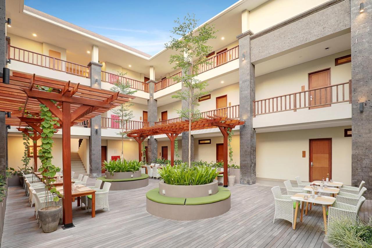 Signature Bali Hotel
