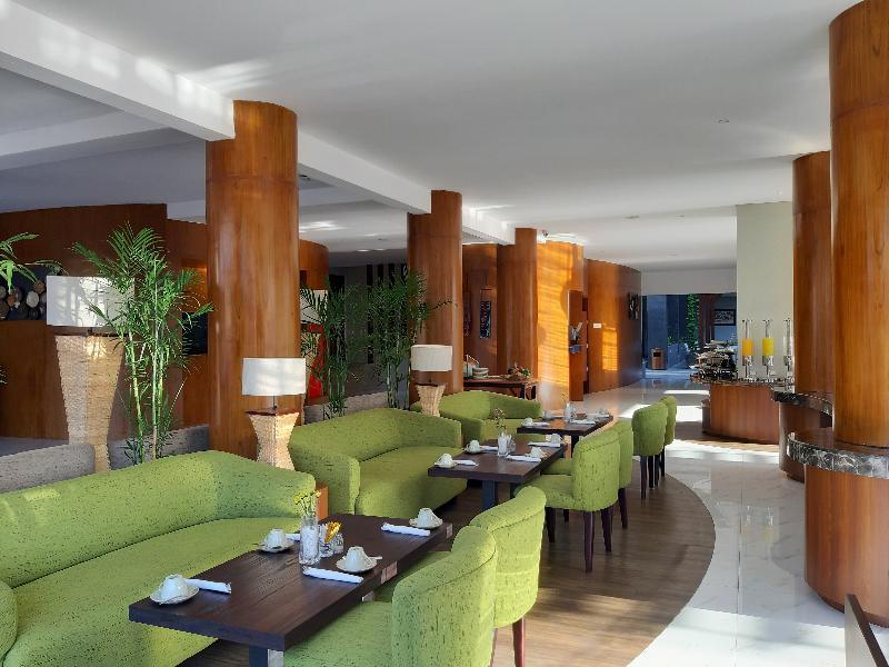 Signature Bali Hotel 4*